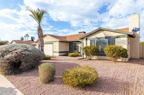 10710 Becker Ln, Scottsdale, AZ 85259-3873
