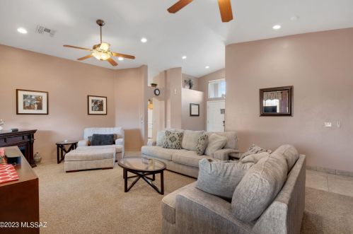 6952 Tacna Dr, Tucson AZ 85743-1422 exterior