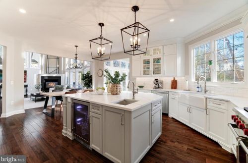 18506 Pelicans Nest Way, Leesburg VA  20176-3963 exterior