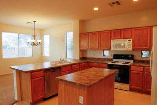 3470 Riopelle Ave, Gilbert, AZ 85298-9108