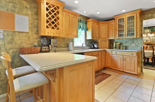833 Schilling Dr, Dyer, IN 46311-2353