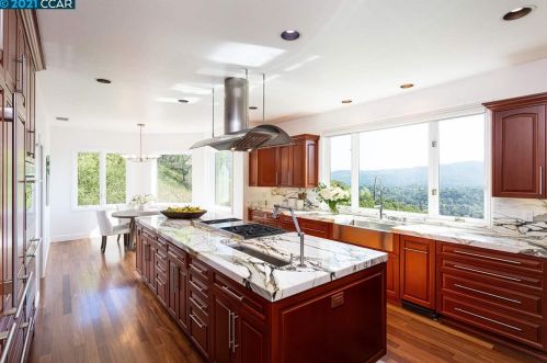 522 Oakshire Pl, Alamo CA  94507-2325 exterior