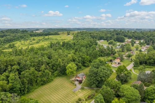 418 980 Rd, Mc Donald PA  15057-2886 exterior