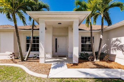 2848 26th Ave, Cape Coral, FL 33914-4709