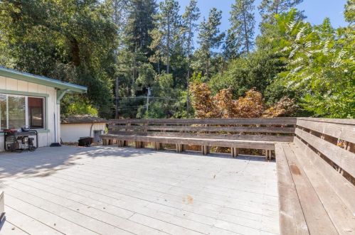 7950 Hihn Rd, Ben Lomond, CA 95005-9614