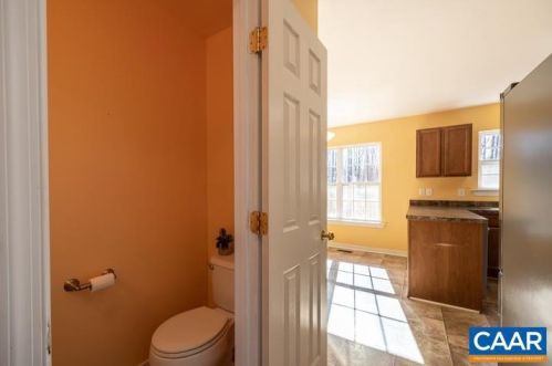 2286 Ridge Rd, Bybee VA  22963-4006 exterior