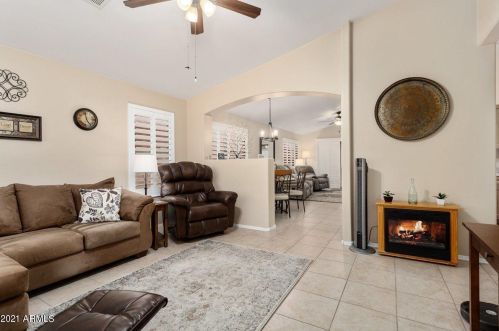 15004 Country Gables Dr, Sun City, AZ 85379-6127
