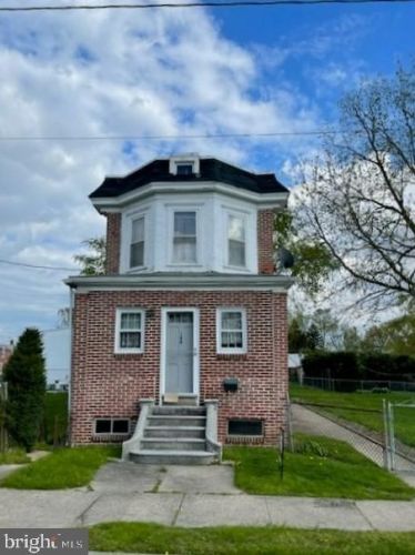 108 9th St, New Castle, DE 19720-6004