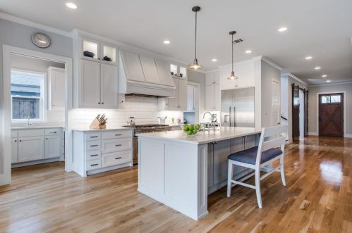 7042 Casa Loma Ave, Dallas TX  75214-4006 exterior