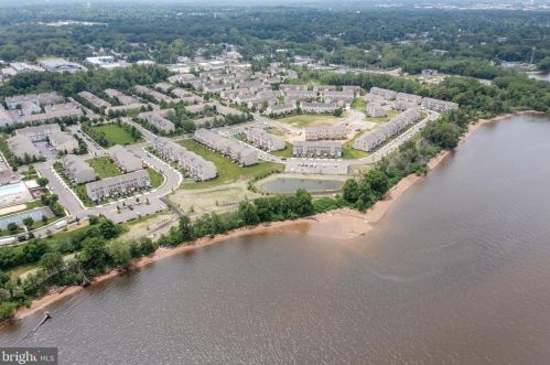 119 Nathan Dr, Riverton NJ  08077 exterior