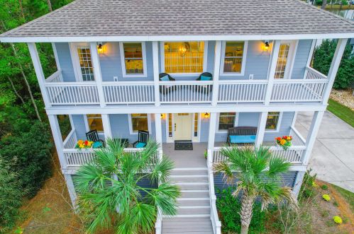 2601 Crooked Stick Ln, Mount Pleasant SC  29466-8738 exterior