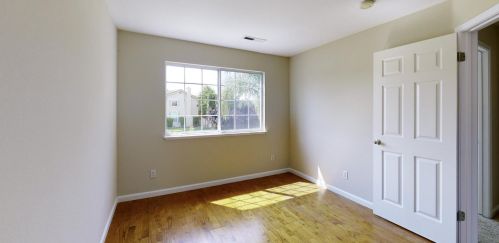 1550 Foxwood St, Hollister CA  95023-8048 exterior