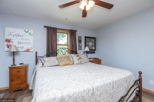 1748 30th Ave, Hammond WI  54015-5215 exterior