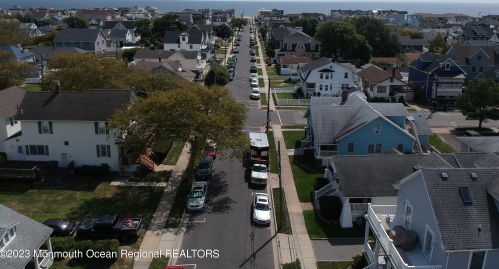 309 Ave, Belmar NJ 07719-2429 exterior