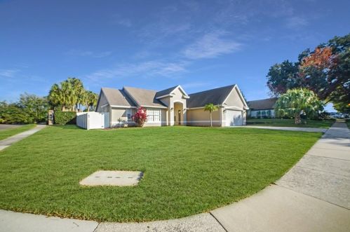 7700 Rollingridge Ct, Orlando, FL 32835-5379