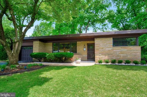 1507 Delwood Rd, Wilmington, DE 19803-3924