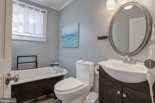 173 Main St, Madison Mills VA  22960-1612 exterior