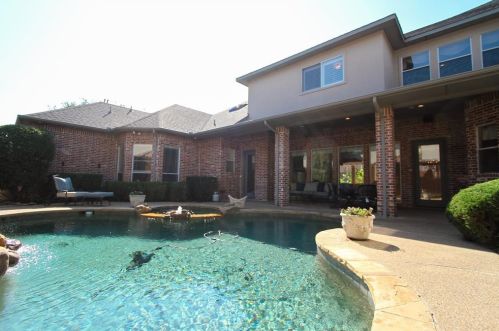 5004 Castle Creek Ct, Plano TX  75093-3471 exterior