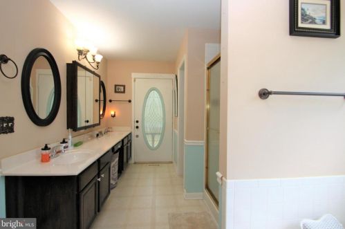 3908 Rapidan Hills Dr, Locust Grove VA  22508-2271 exterior