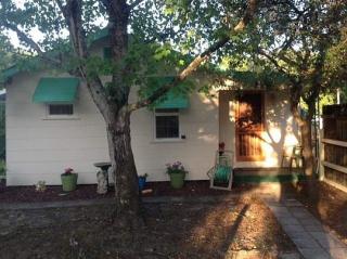 609 Missouri Ave, Wildwood, FL 34785-3407