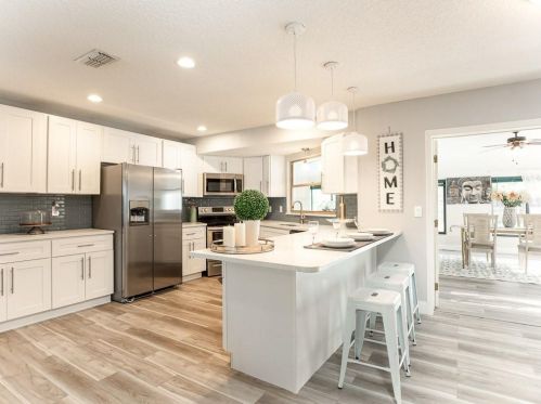 1259 Freeport Dr, Deltona FL  32725-4647 exterior