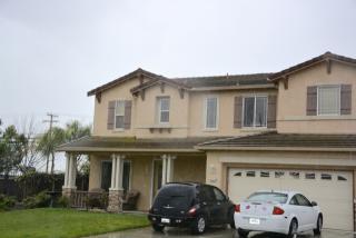 420 Lexington Pl, Hanford, CA 93230-7389