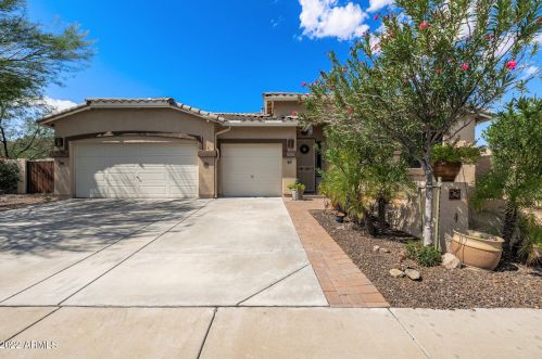 28236 65th Ln, Phoenix, AZ 85083-7596