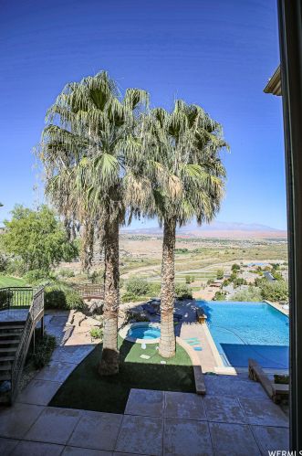 1540 Stone Clf Dr, Saint George UT 84790-6138 exterior