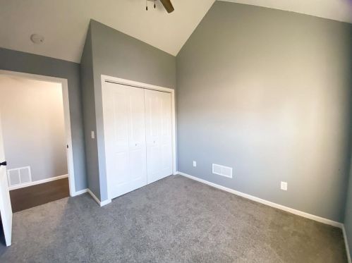 117 Dodge St, Dodgeville WI  53533-1211 exterior