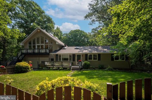 7525 Flippo Dr, Fredericksburg, VA 22408-0436