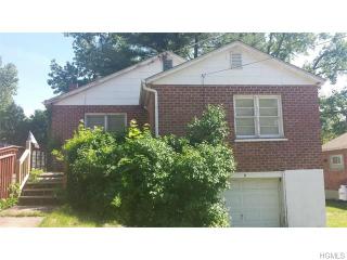 8 Phyllis Dr, Ellenville, NY 12428-1012