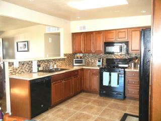 2085 Calle Encanto, Oracle, AZ 85623-7002