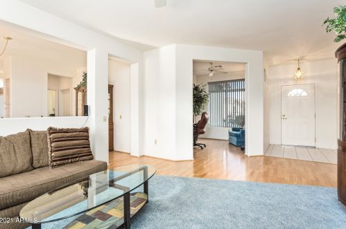 22031 Las Brizas Ln, Sun City AZ 85375-2827 exterior