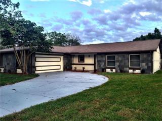 8607 Banyan Blvd, Orlando, FL 32819-4101