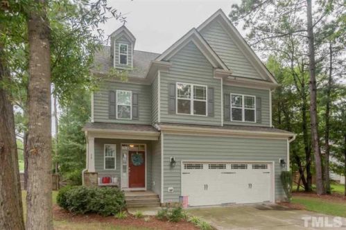 15 Wilders Crossing Dr, Louisburg, NC 27549-6893