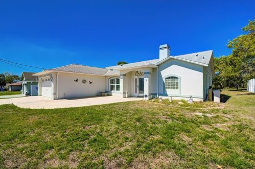 4407 Dior Rd, Brooksville, FL 34609-1909
