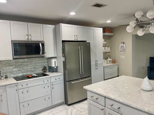 525 Billiar Ave, Fort Pierce FL  34983-8730 exterior