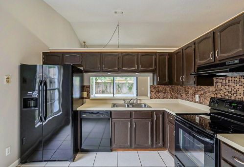 1346 Contreau Ct, Apopka, FL 32703-1555