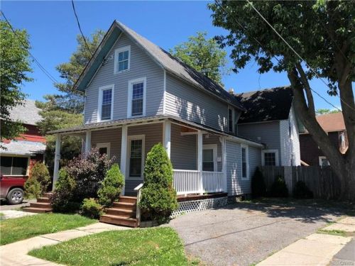 319 Rutland St, Watertown, NY 13601-2836