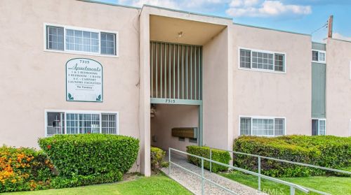 7315 Norwalk Blvd, Whittier, CA 90606-2176