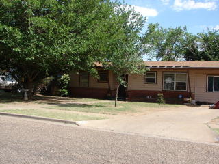 4223 37th St, Lubbock, TX 79413-2127