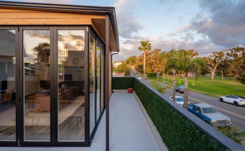 2420 Upas St, San Diego CA  92104-4049 exterior