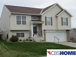 19454 U St, Omaha, NE 68135-4209