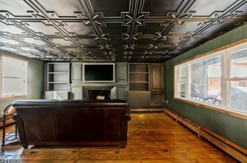 878 Macopin Rd, West Milford NJ  07480-2620 exterior