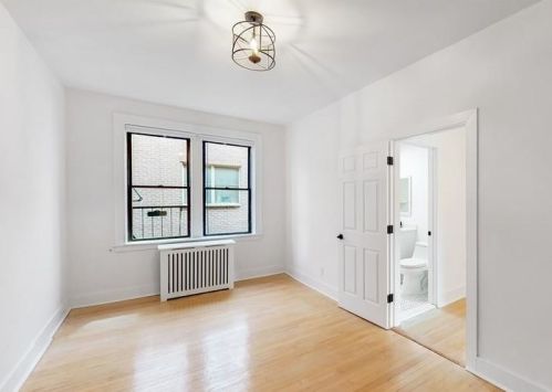 150 St, Union City NJ  07087-6038 exterior