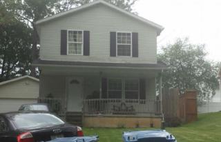 74 Warner Rd, Akron, OH 44319-1864
