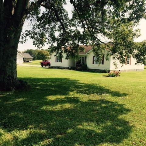 20 Clover Ln, Brodhead, KY 40409-7901