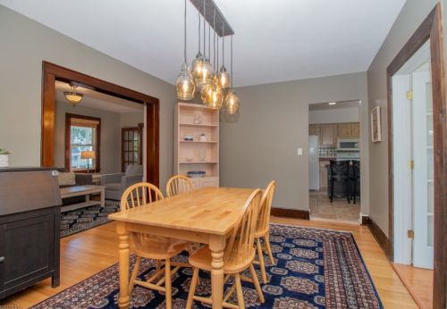 32 Portland Ave, Fanwood NJ  07023-1144 exterior