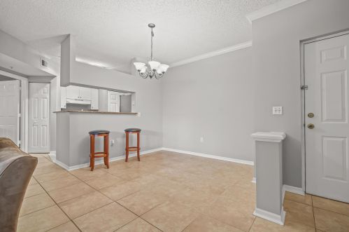 2206 Tuscany Way, Boynton Beach, FL 33435-7807