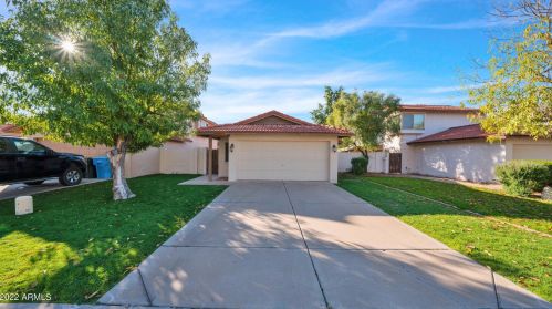 5027 Evans Dr, Glendale, AZ 85306-4428